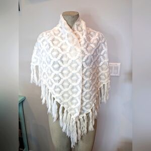 Vintage 60s Mid Century Bohemian White Fringe Shawl Made In Japan